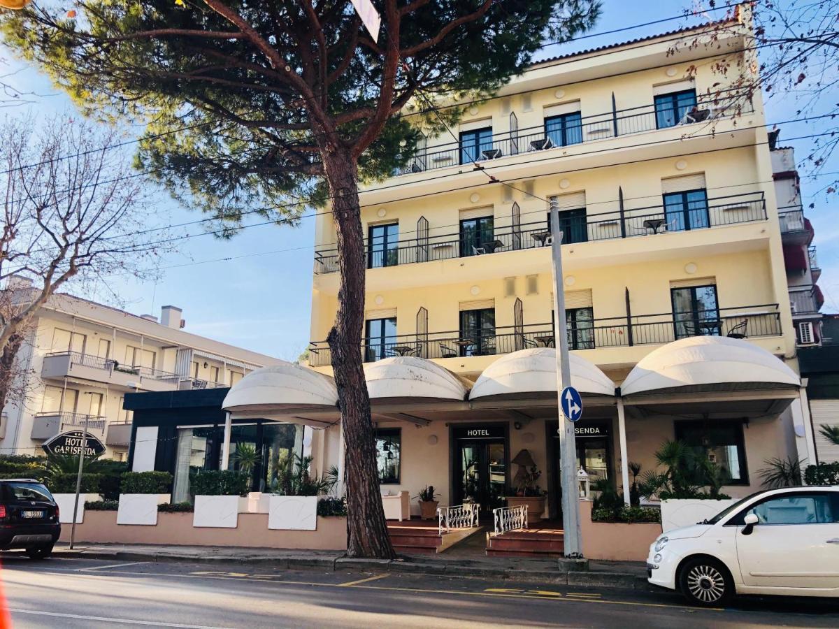 Hotel Garisenda B&B - In Centro A Riccione - Buitenkant foto